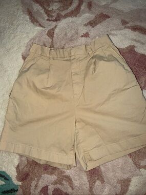 GAP Women's Tan High-Waist Pleated Shorts, sz 4 Tall